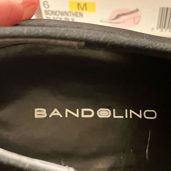 Bandolino Ladies pull on Stretch shoe sz. 6 - Picture 6 of 6